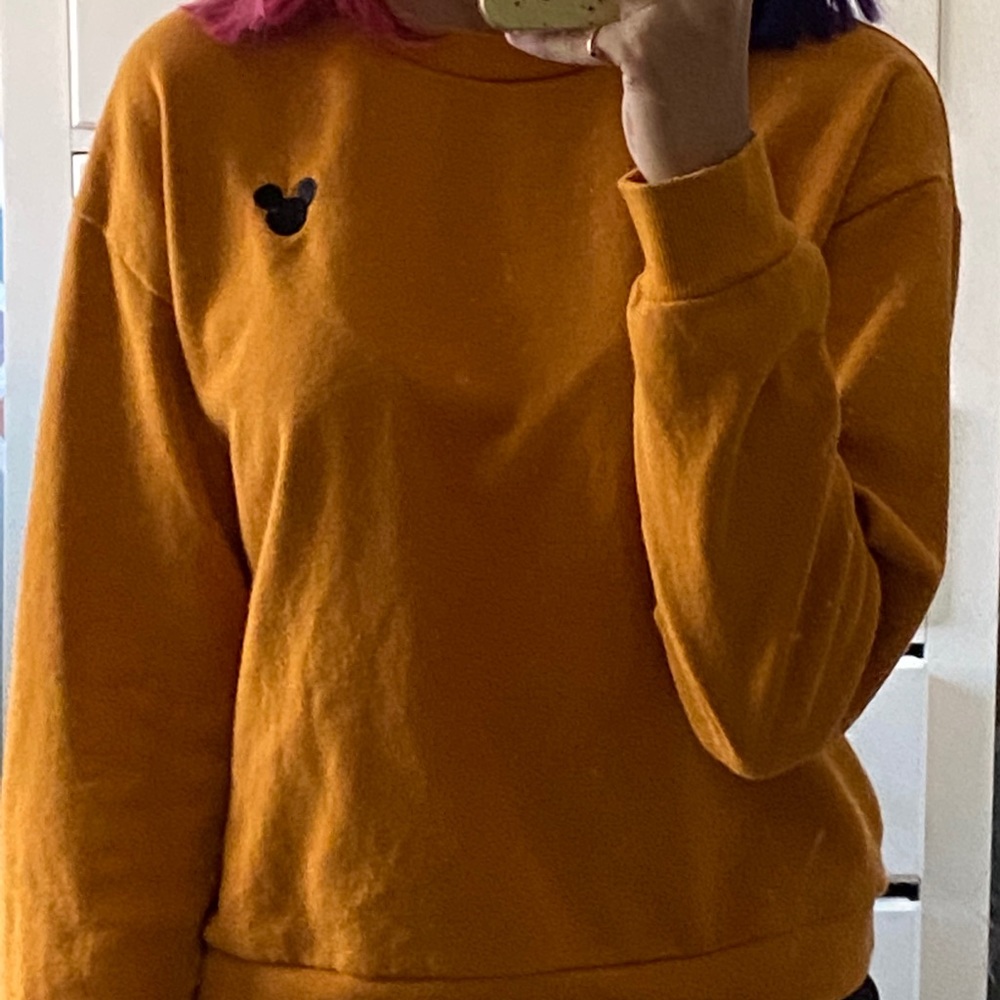 COPY - H&M yellow long sleeve